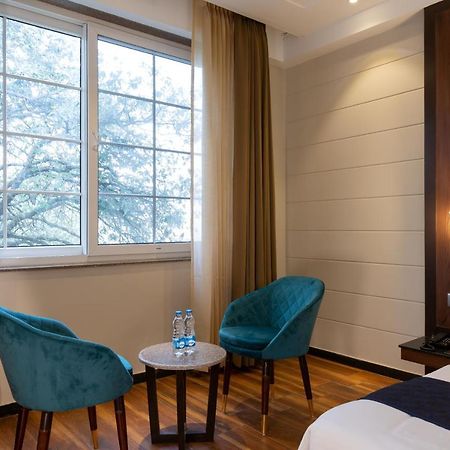 Hotel La Eden Mussoorie Exterior photo